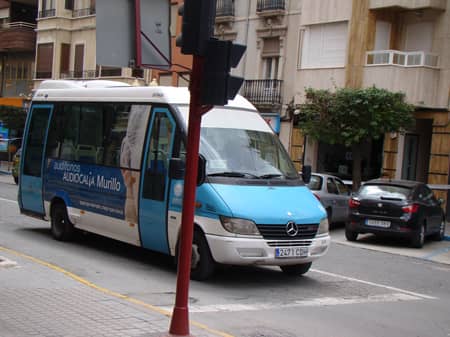 El Ayuntamiento de Villena reduce el horario del servicio de autobús urbano