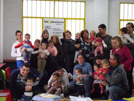 24 nuevos graduados en los talleres de bebeteca en las Bibliotecas Públicas Municipales