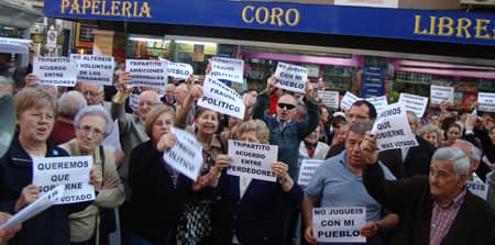 Villena por Villena se vuelve a manifestar contra el tripartito