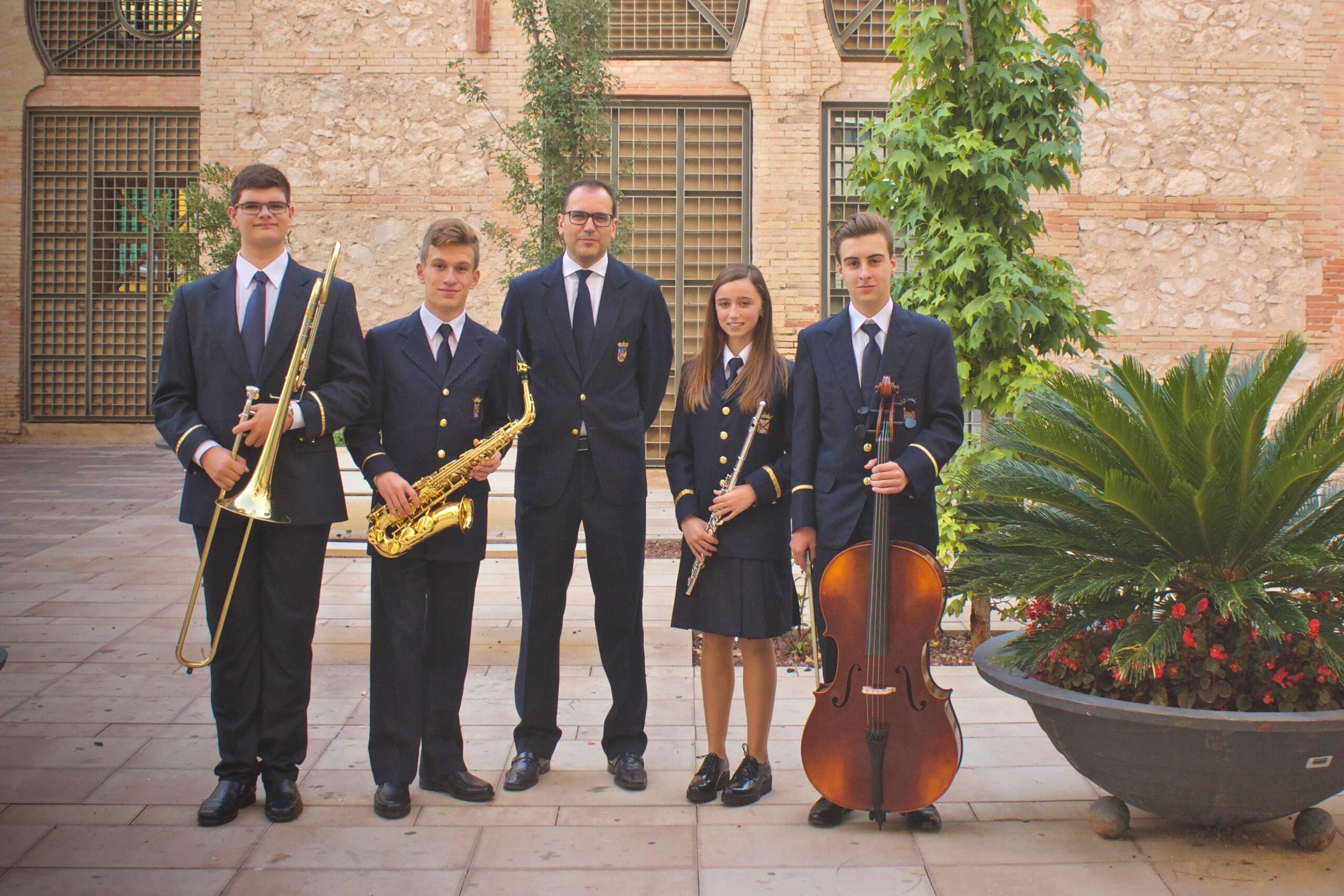 La Banda Municipal de Música de Villena inicia los actos de Santa Cecilia con la recogida de nuevos educandos