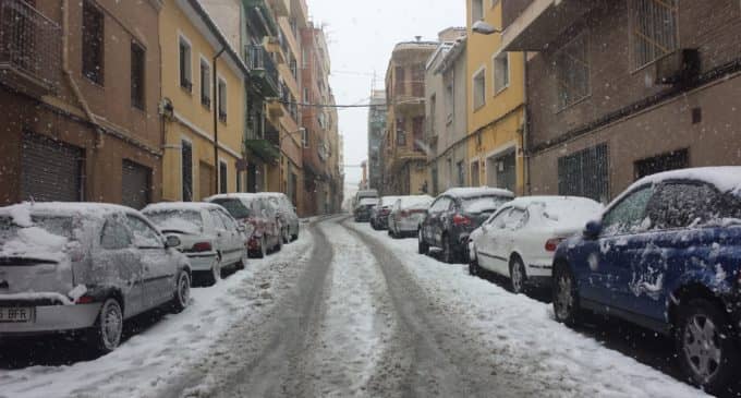 El consorcio de Bomberos advierte del riesgo de nevadas en el interior