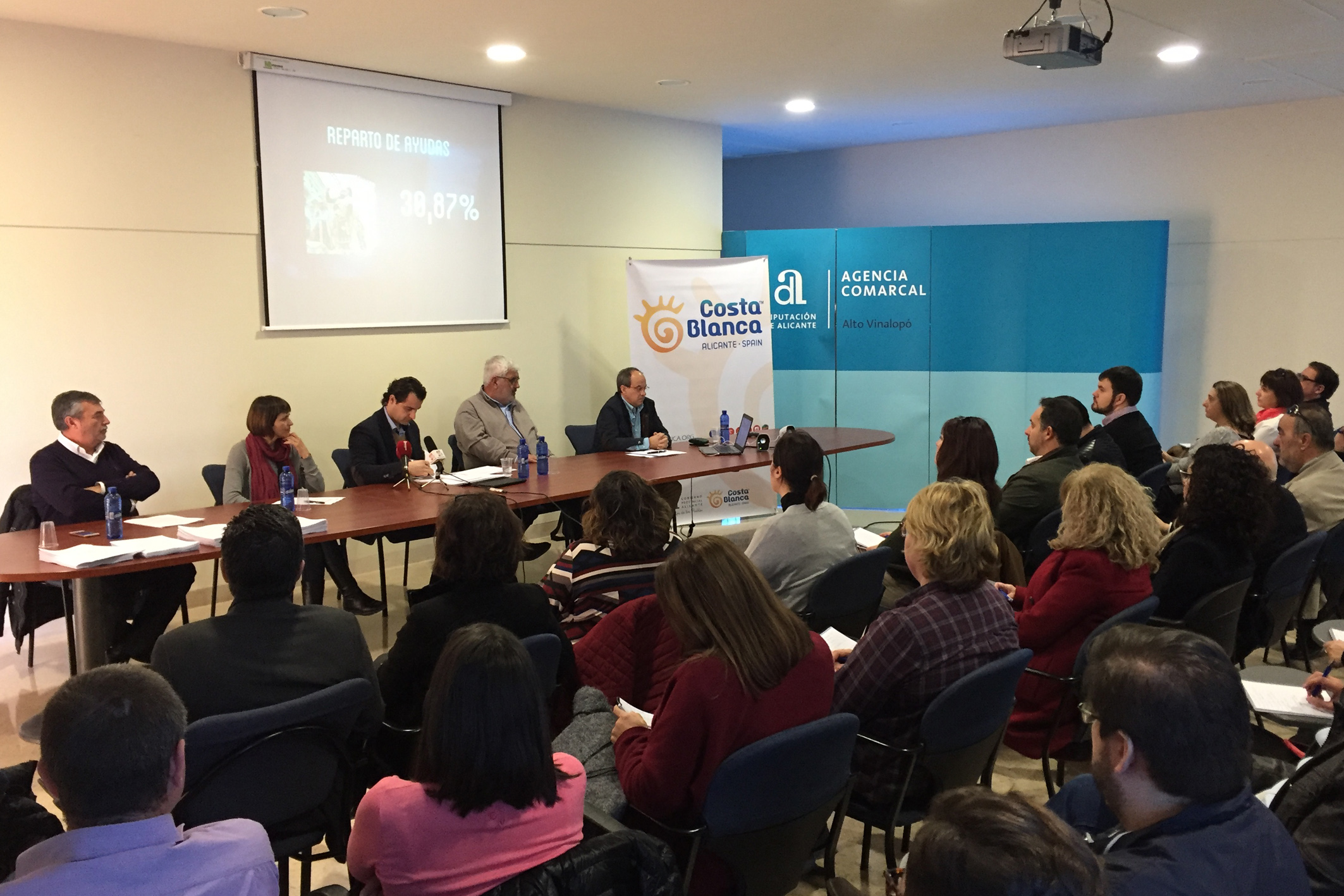 Presentan en Villena el nuevo plan de ayudas al Turismo de Diputación