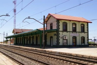 Villena solicitará una parada facultativa de tren en La Encina que conecte con Alicante