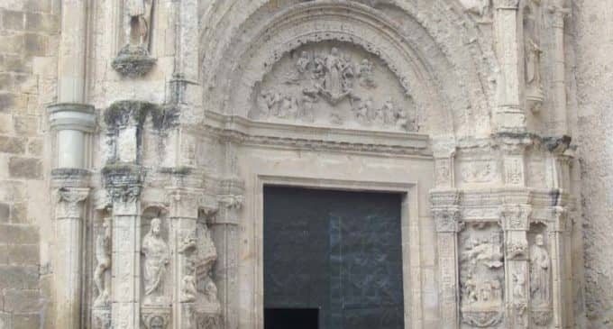 Se inicia la rehabilitación de la fachada plateresca de la iglesia de Biar