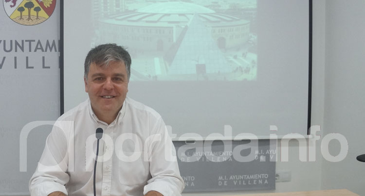 El PSOE propone ubicar una biblioteca y sala de estudios en la pirámide de la plaza de toros