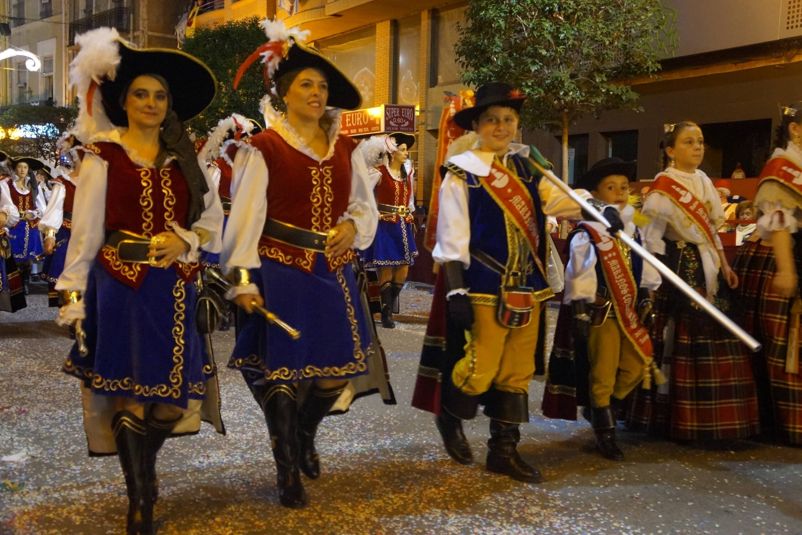 Los Marinos Corsarios se alzan con el primer premio en las fiestas de Moros y Cristiano de Villena