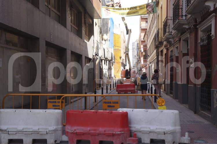 La calle Cristóbal Amorós estará cortada al tráfico hasta el 4 de septiembre