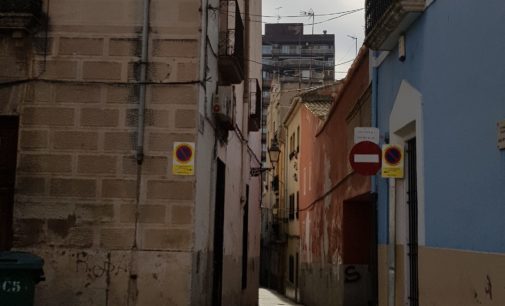 El PSOE propone reubicar en los espacios municipales de la plaza de Santiago las dependencias del Ayuntamiento
