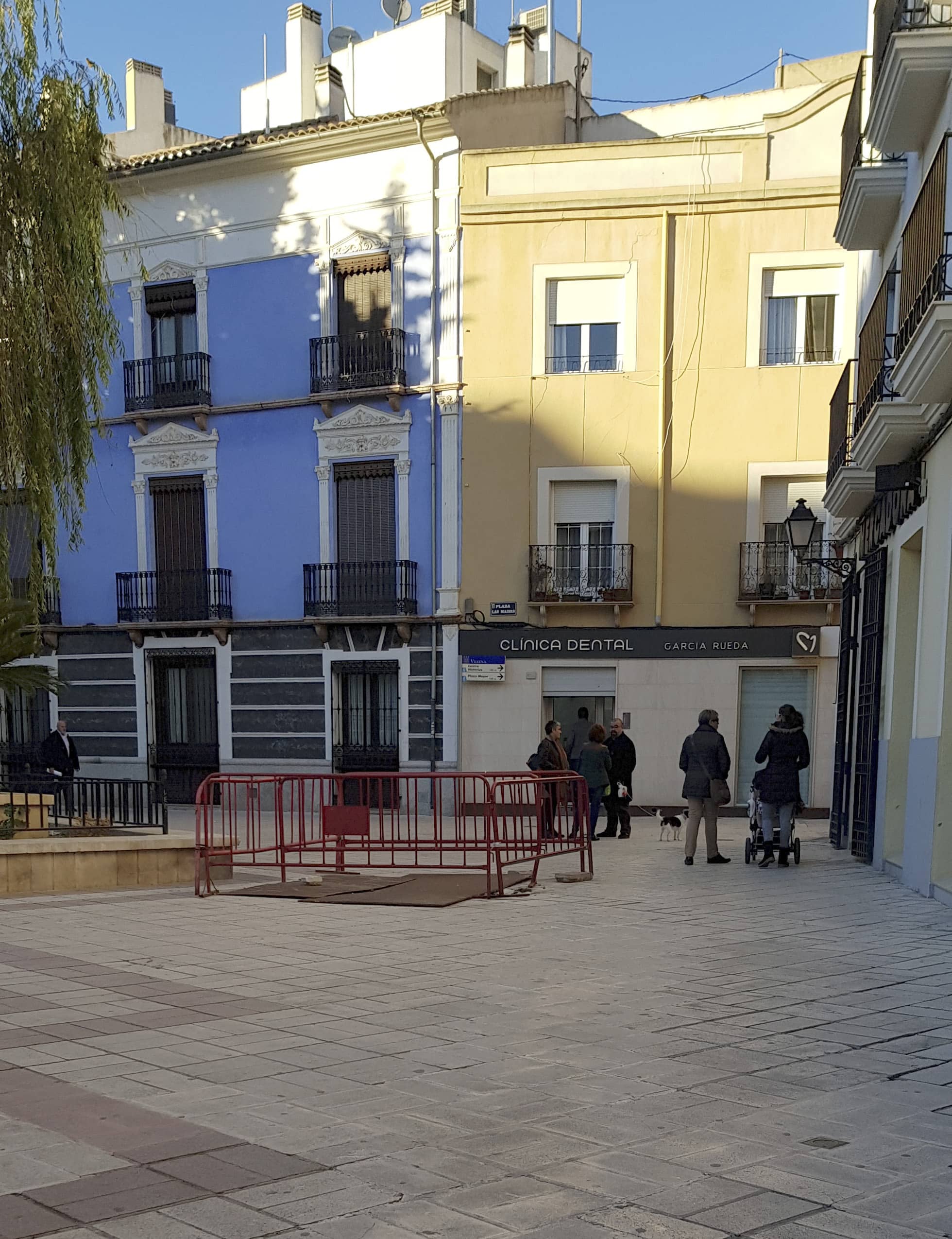 El PP pide la remodelación integral de la plaza Las Malvas