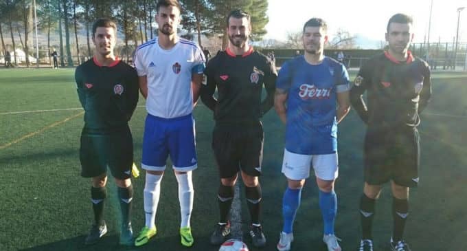 El Villena empata ante el Torrevieja tras remontar un 0-2 en contra