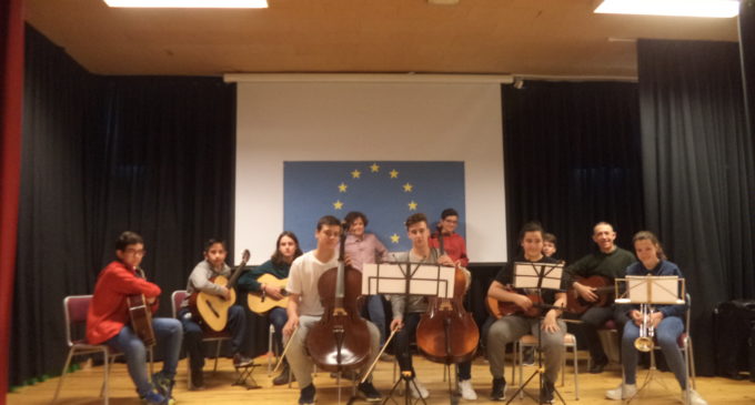 El IES Navarro Santafé celebra el Día de Europa