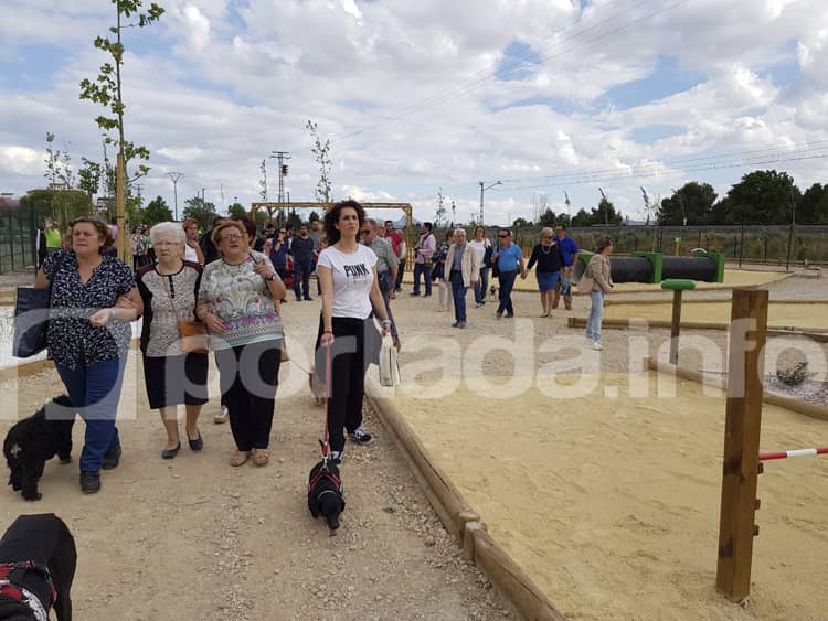 Inauguran el primer parque canino de Villena
