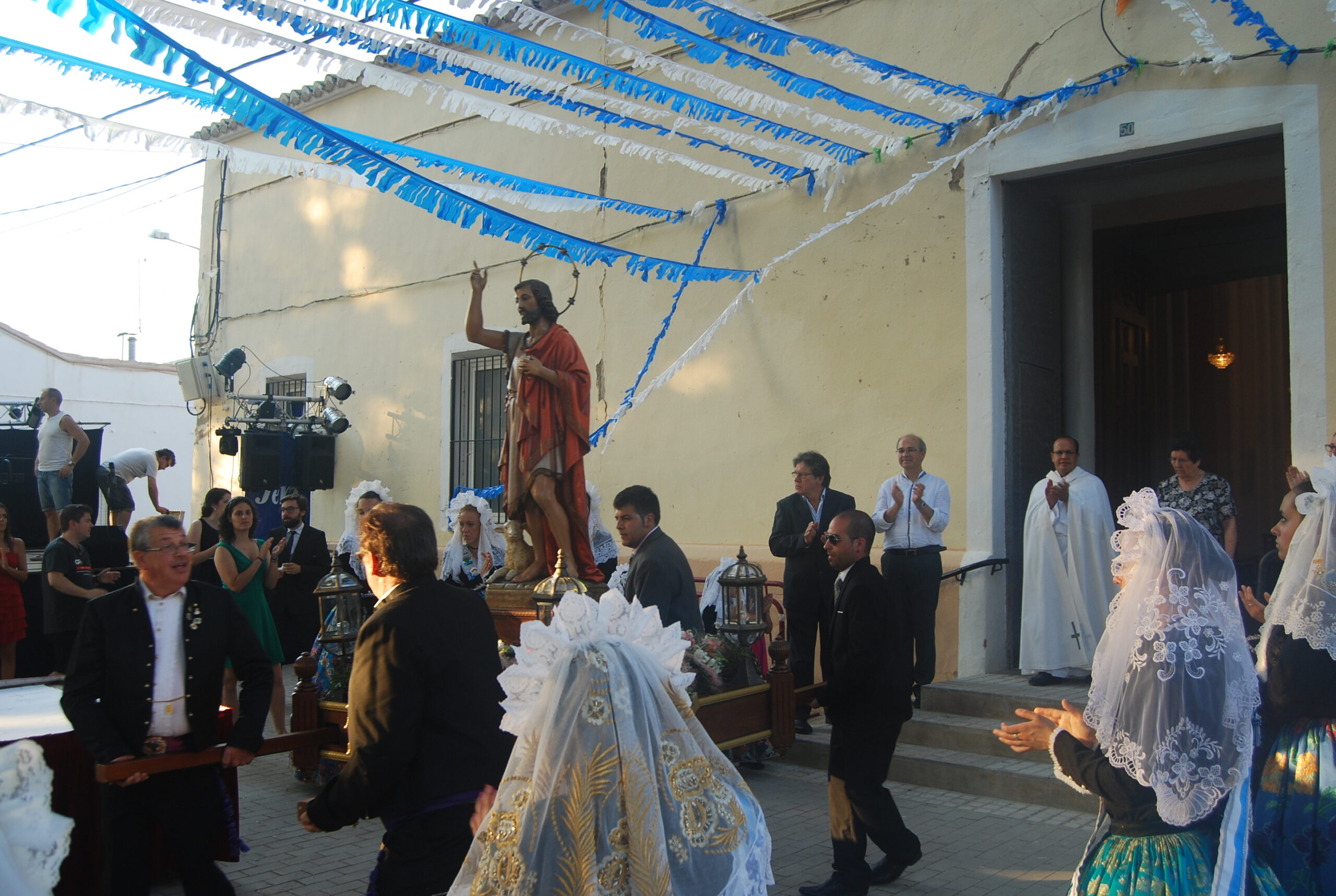 La Encina inicia sus fiestas patronales por San Juan Bautista