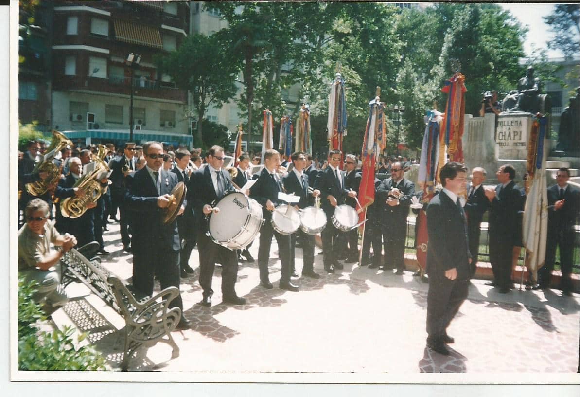 Bandas de la comarca desfilarán el domingo en Villena por el 25 aniversario de la Sociedad Musical