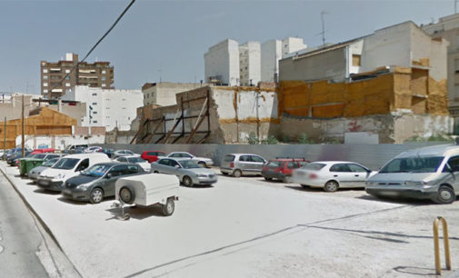 El Ayuntamiento ubicará unos bolardos en el solar de la calle San Cristóbal