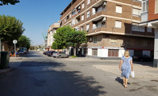 La calle Miguel Hernández contará con 25 plazas de aparcamiento más