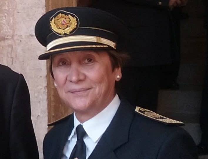 La Generalitat condecora a la Comisaria Jefe de Villena Inmaculada Soriano Angulo