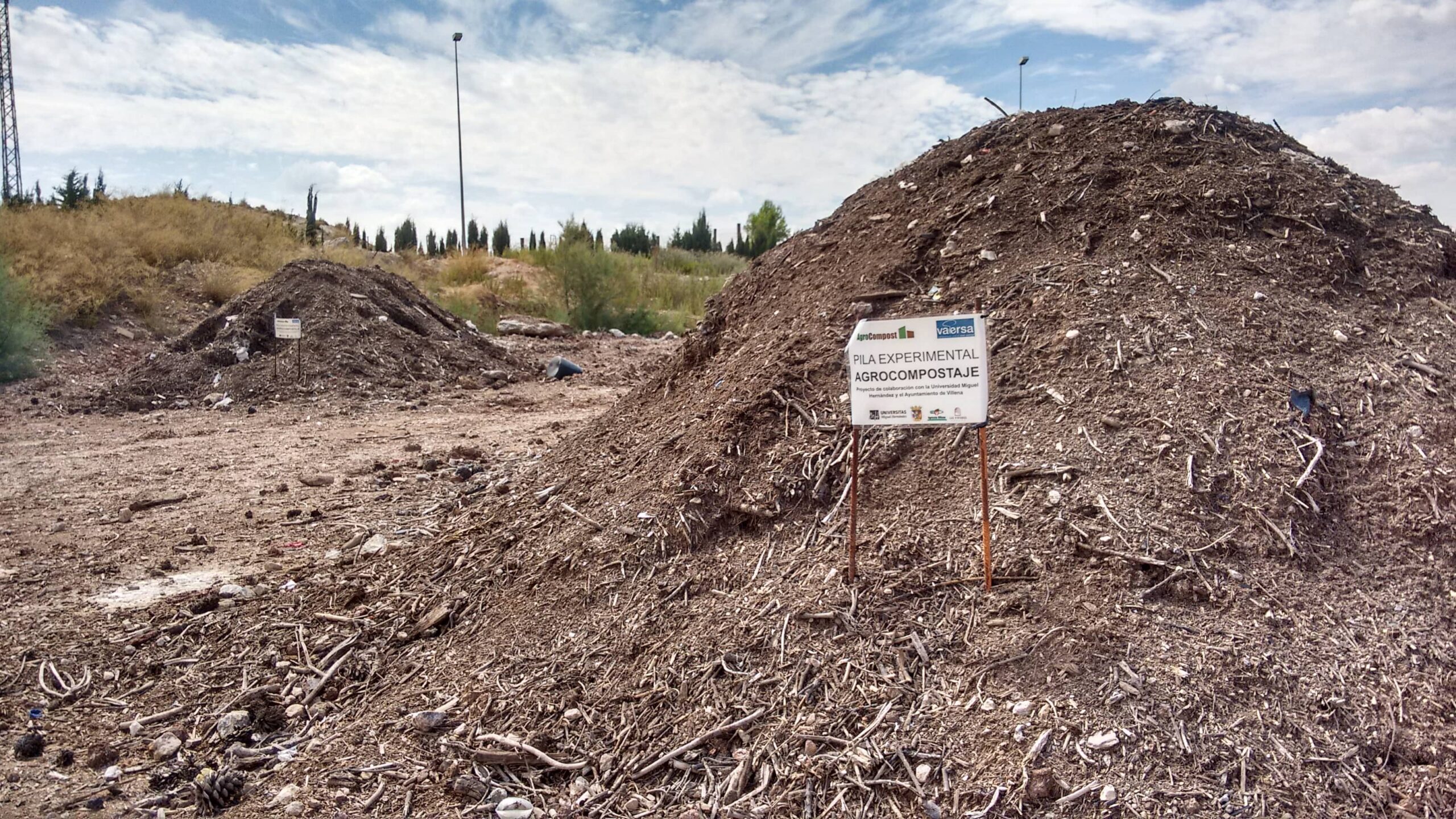 La planta de residuos de VAERSA en Villena participa en un experimento piloto de co-compostaje de residuos agrícolas a gran escala