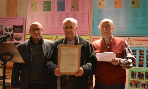 La Coral Ambrosio Cotes homenajea a Gaspar Ángel Tortosa, Antonio Milán y Antonio Hernández