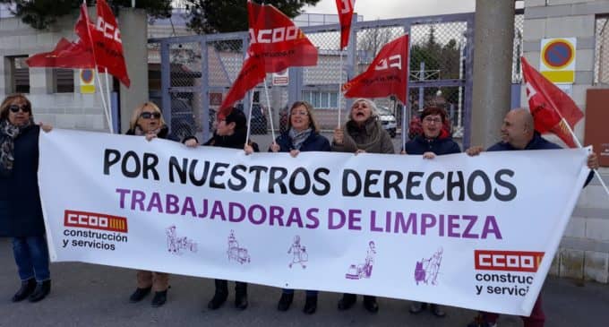 Huelga de Limpieza en el  Residencia para personas con discapacidad psíquica Peña Rubia de Villena por impagos