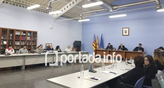 El Pleno Municipal pide al Gobierno de España una revisión de los presupuestos en la provincia de Alicante