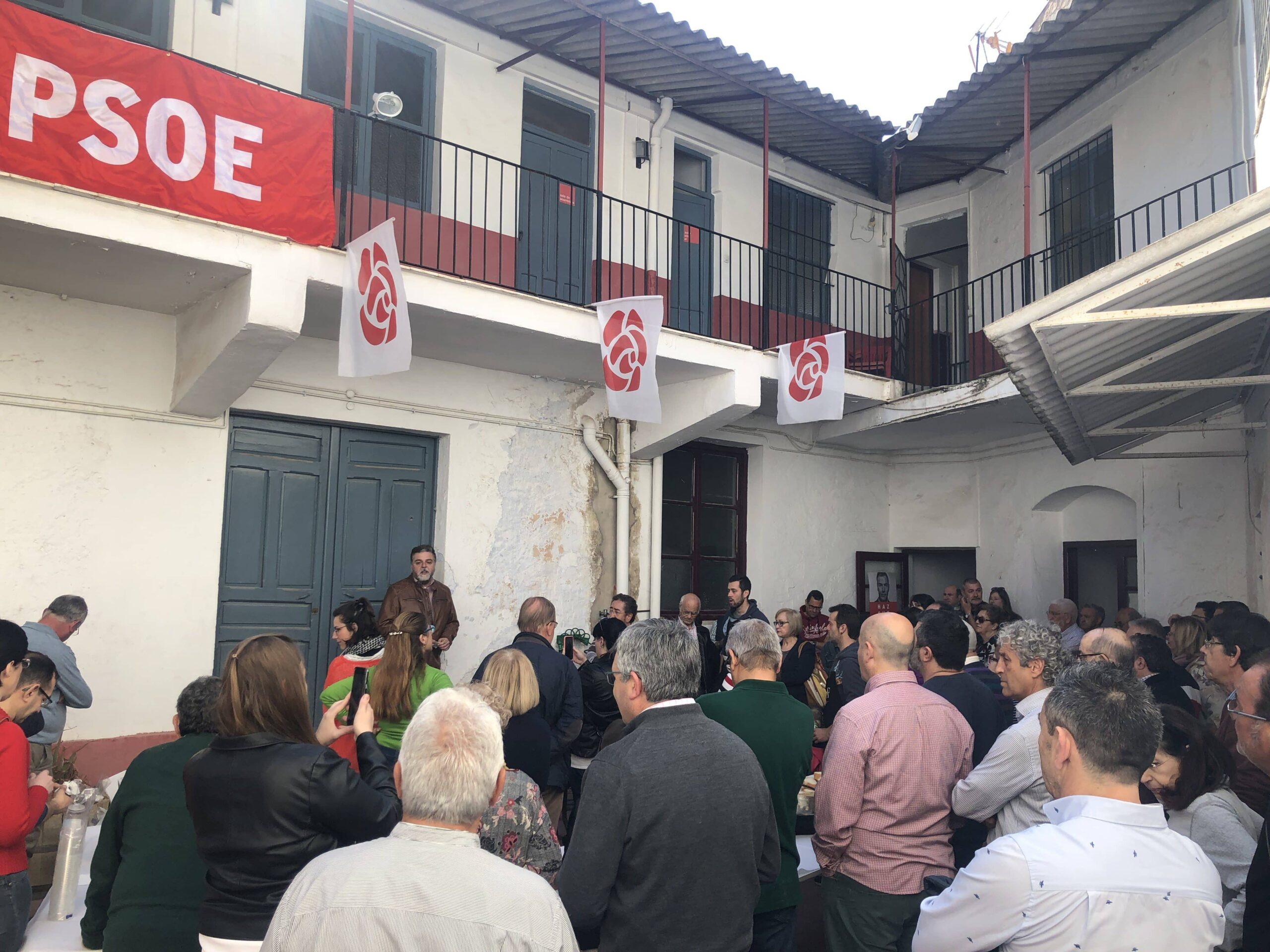 El PSOE de Villena convoca hoy una consulta sobre el acuerdo de gobierno con Los Verdes