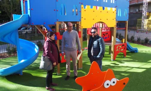 La renovación del parque infantil de la Plaza del Rollo en Villena asciende a 87.120 euros