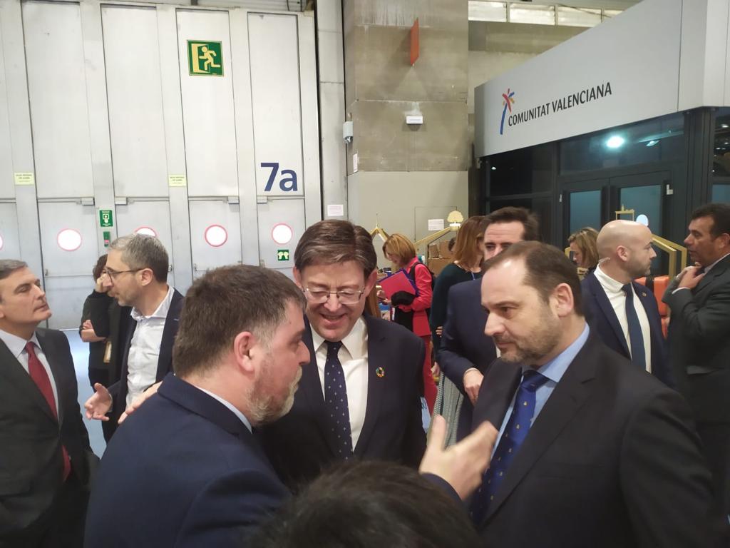 El ministro Ábalos se interesa por los accesos a la estación AVE de Villena