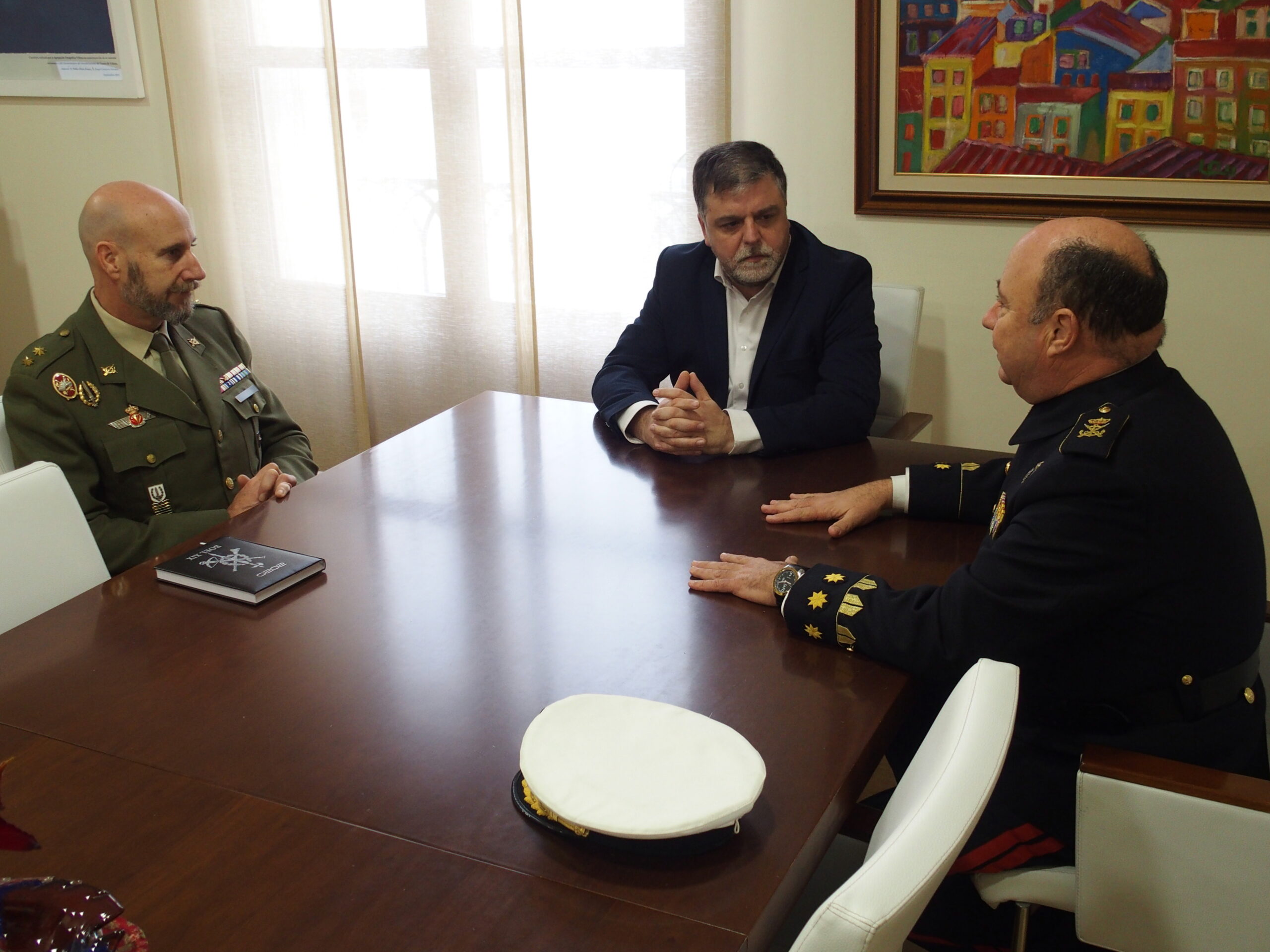 Defensa promocionará las posibilidades laborales del ejército en Villena