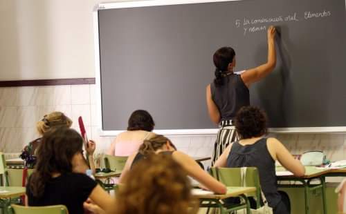 Educación propone aplazar a junio de 2021 las oposiciones docentes de Secundaria