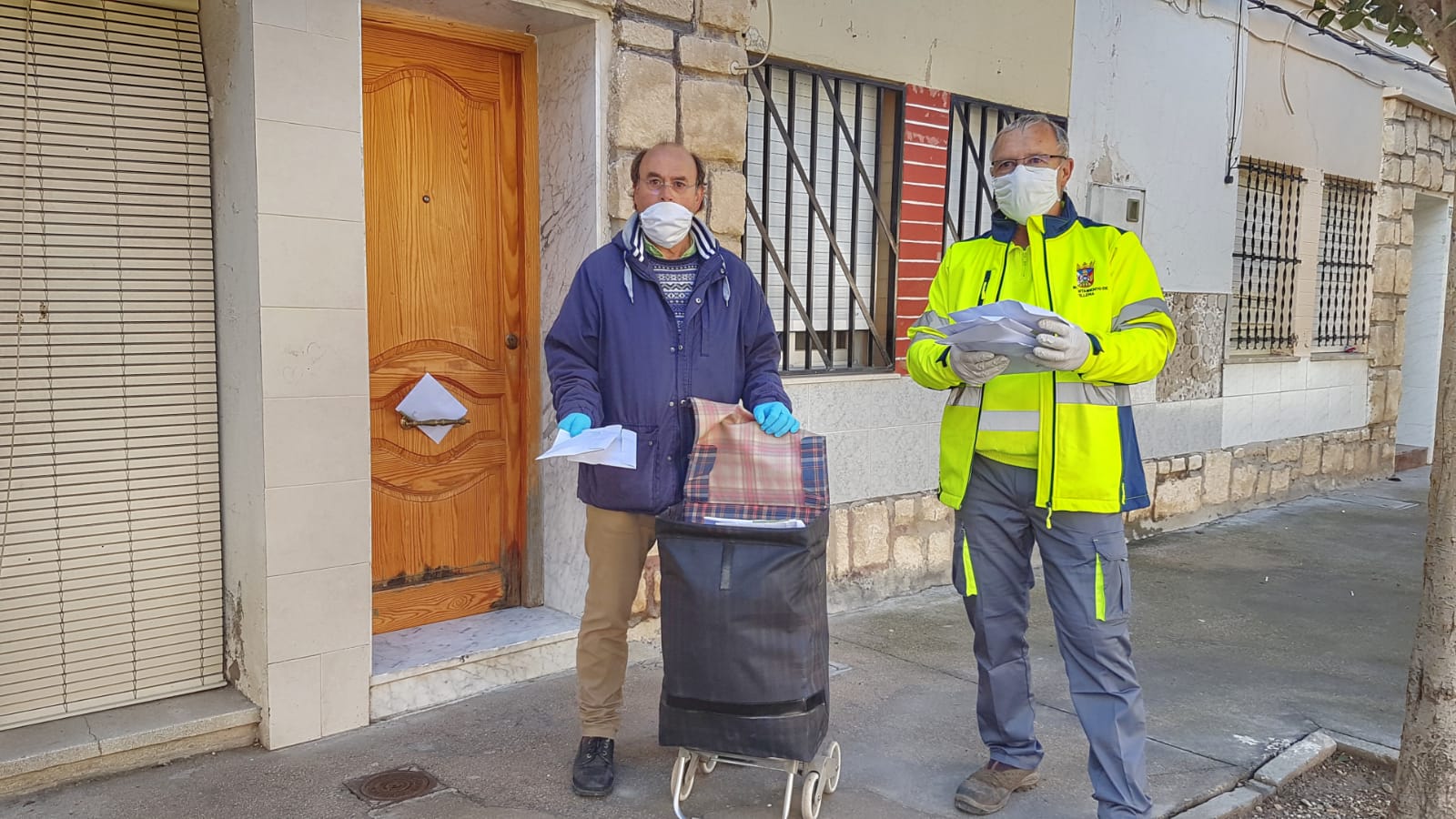 El Ayuntamiento de Villena finaliza esta semana el reparto de mascarillas entre la población
