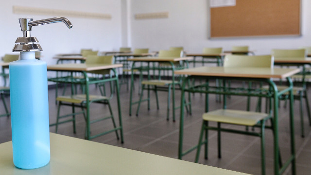 Sanidad confirma un nuevo brote en Villena en un instituto