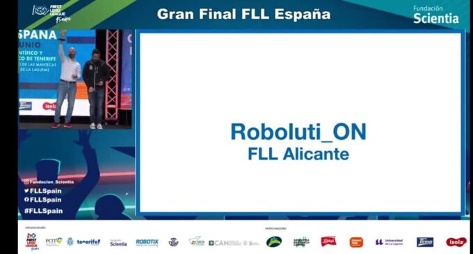 El equipo Roboluti_on de Villena, terceros en la final de First Lego League España