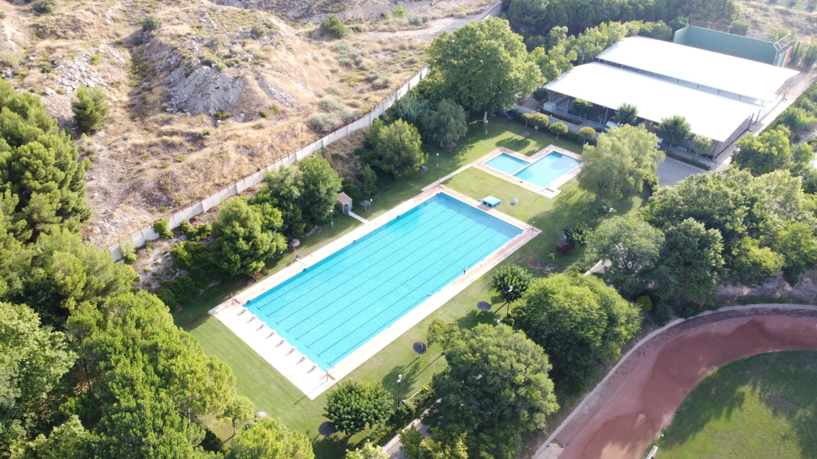 La FDM recupera los Campamentos Deportivos de Verano y los cursos de natación