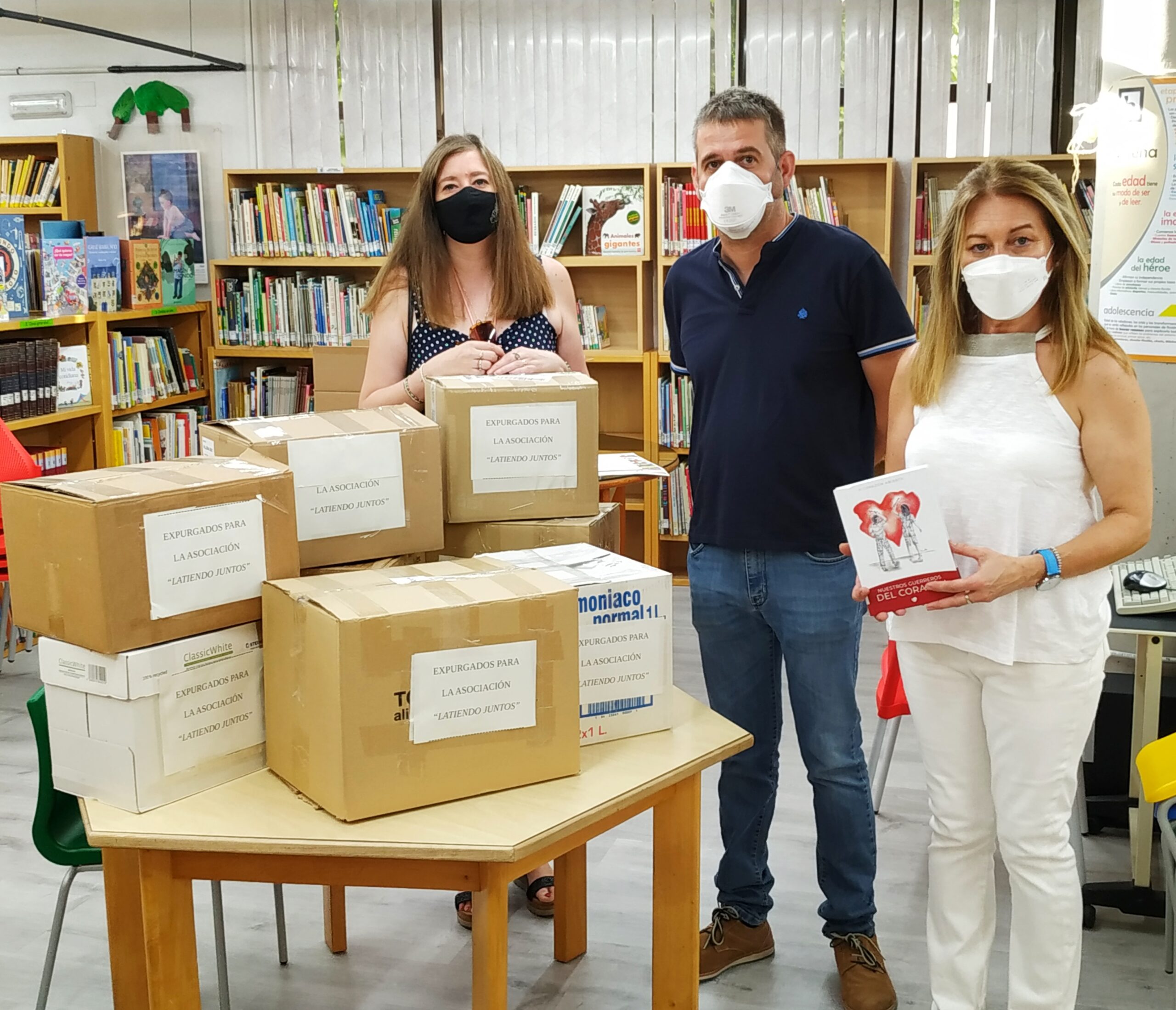 Bibliotecas Municipales donan 900 libros a la Asociación ‘Latiendo Juntos’