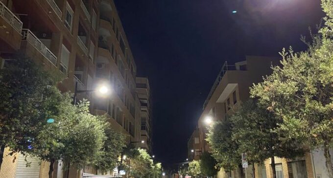 Villena invierte 39.000 € en cambiar las luminarias de la calle La Virgen