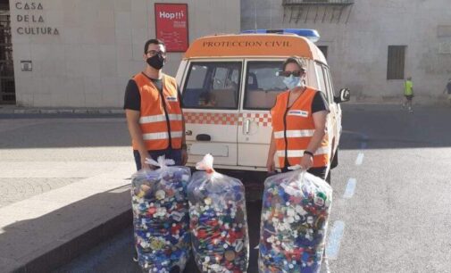 Villena recopila 5 toneladas de tapones de plástico para mejorar la vida de Alba