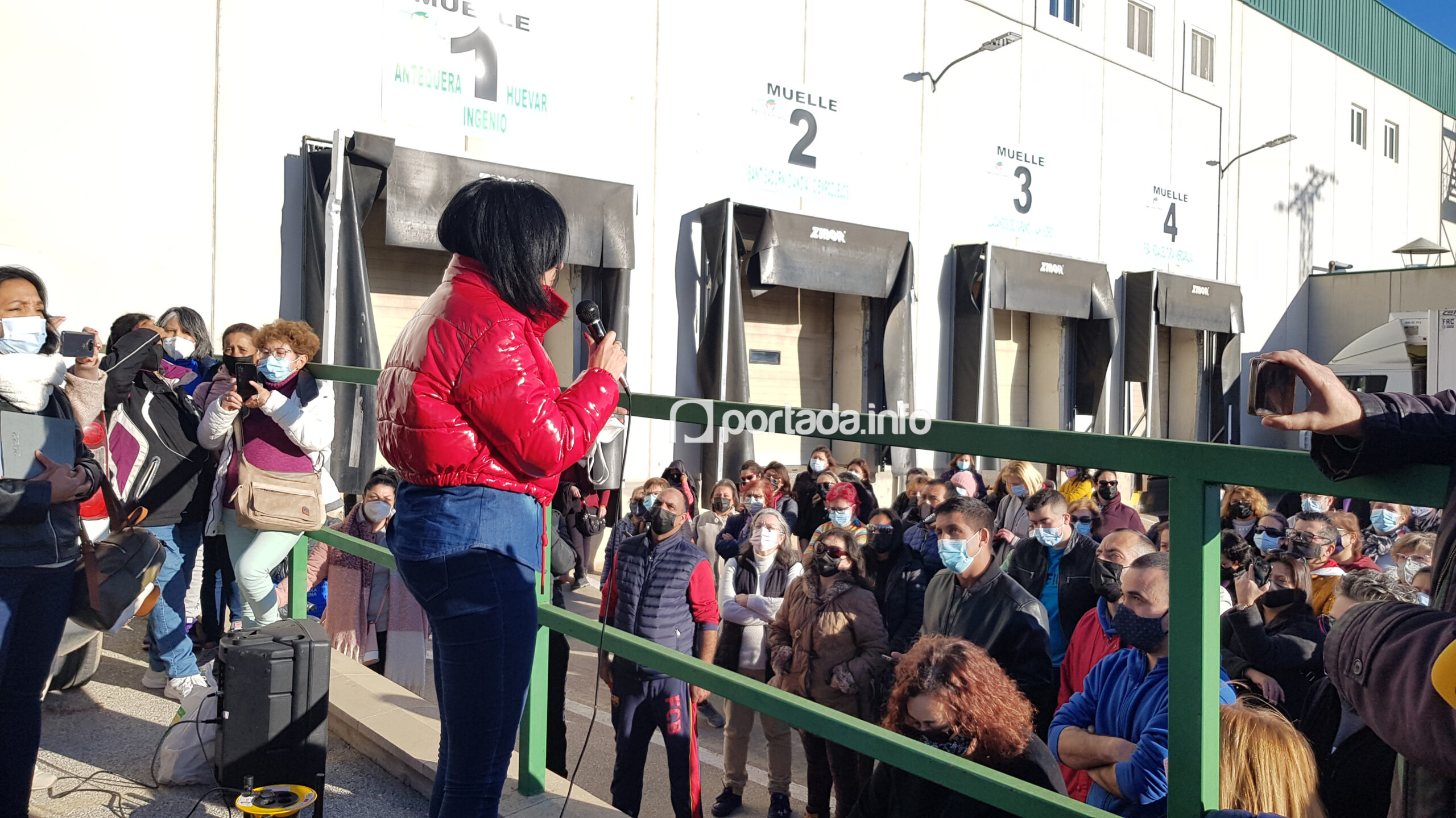 CC.OO y UGT convocan manifestaciones a partir del 17 de enero en defensa del empleo en la Cooperativa Agrícola de Villena