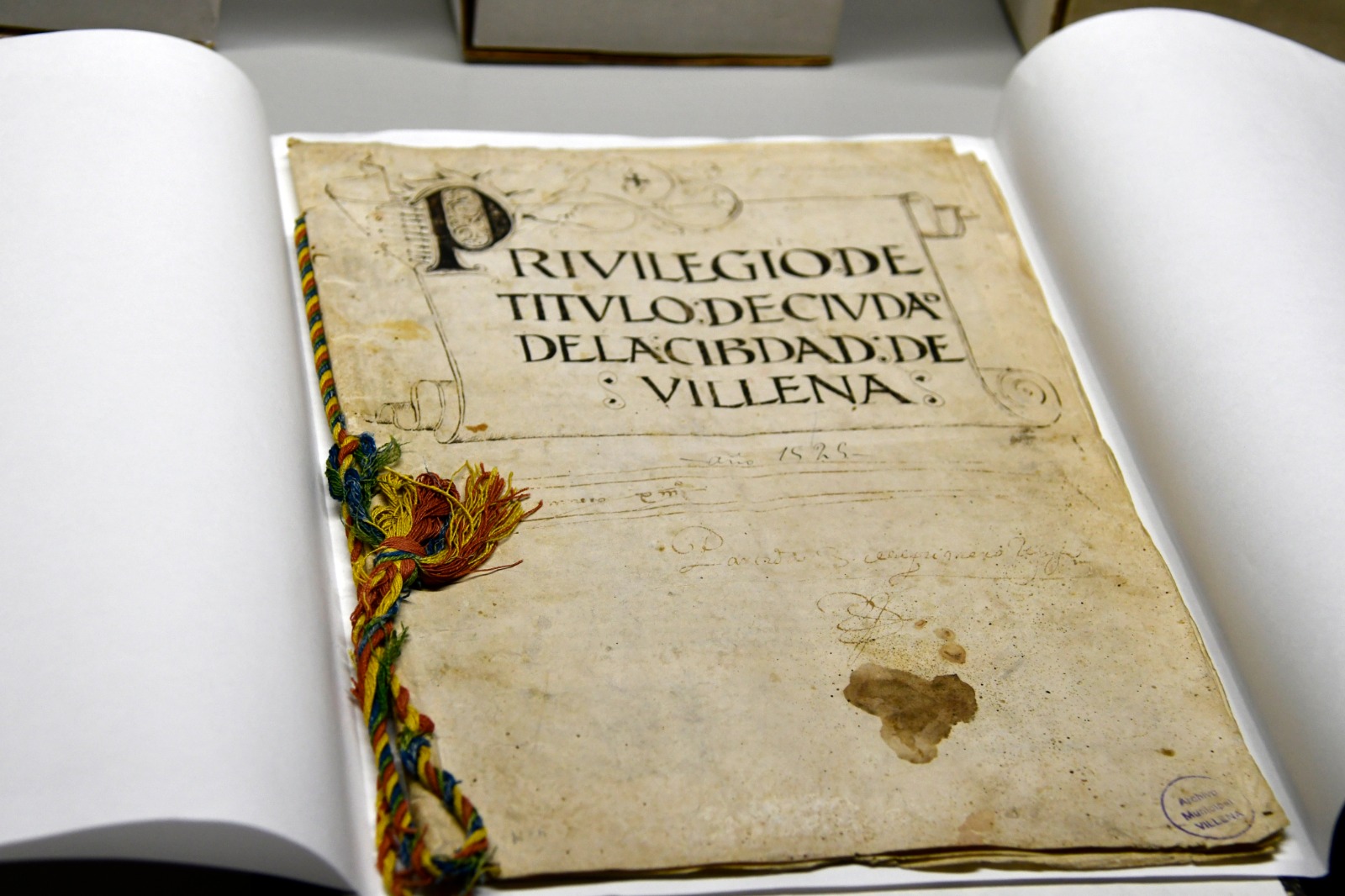 ¿Hasta cuándo sin ubicación para el archivo histórico de Villena?