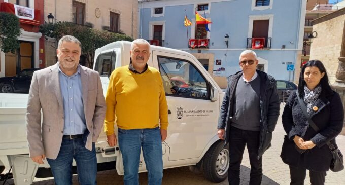 Villena inicia la renovación del parque móvil con vehículos ecológicos