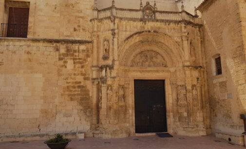 La restauración de la portada renacentista de la iglesia de Biar ya tiene fecha