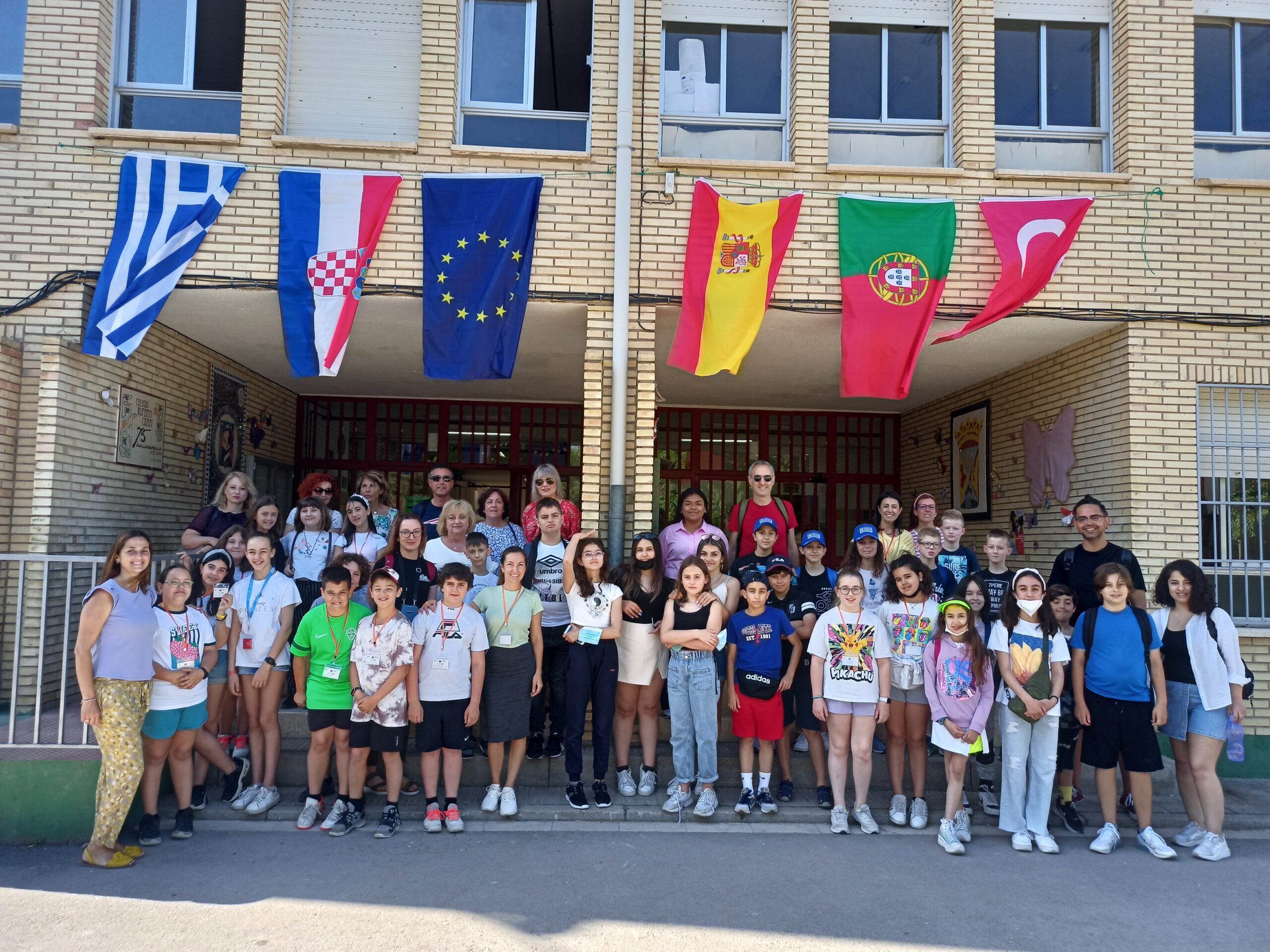 Un total de 12 docentes y 20 alumnos/as europeos visitan Villena en su proyecto Erasmus + del CEIP Ruperto Chapí