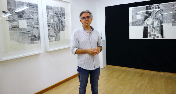El artista villenense Fernando Ayelo expone en Murcia