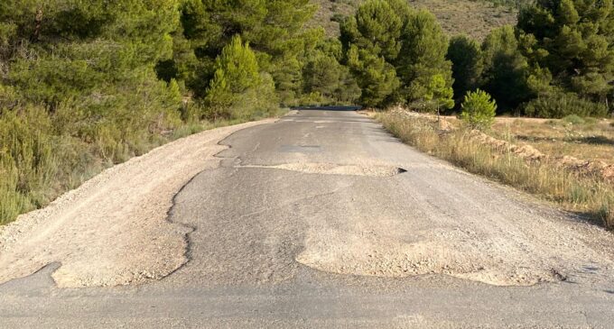 Las obras de mejora de camino Villena-Salinas cortarán el tráfico por la vía del 25 al 30 de julio