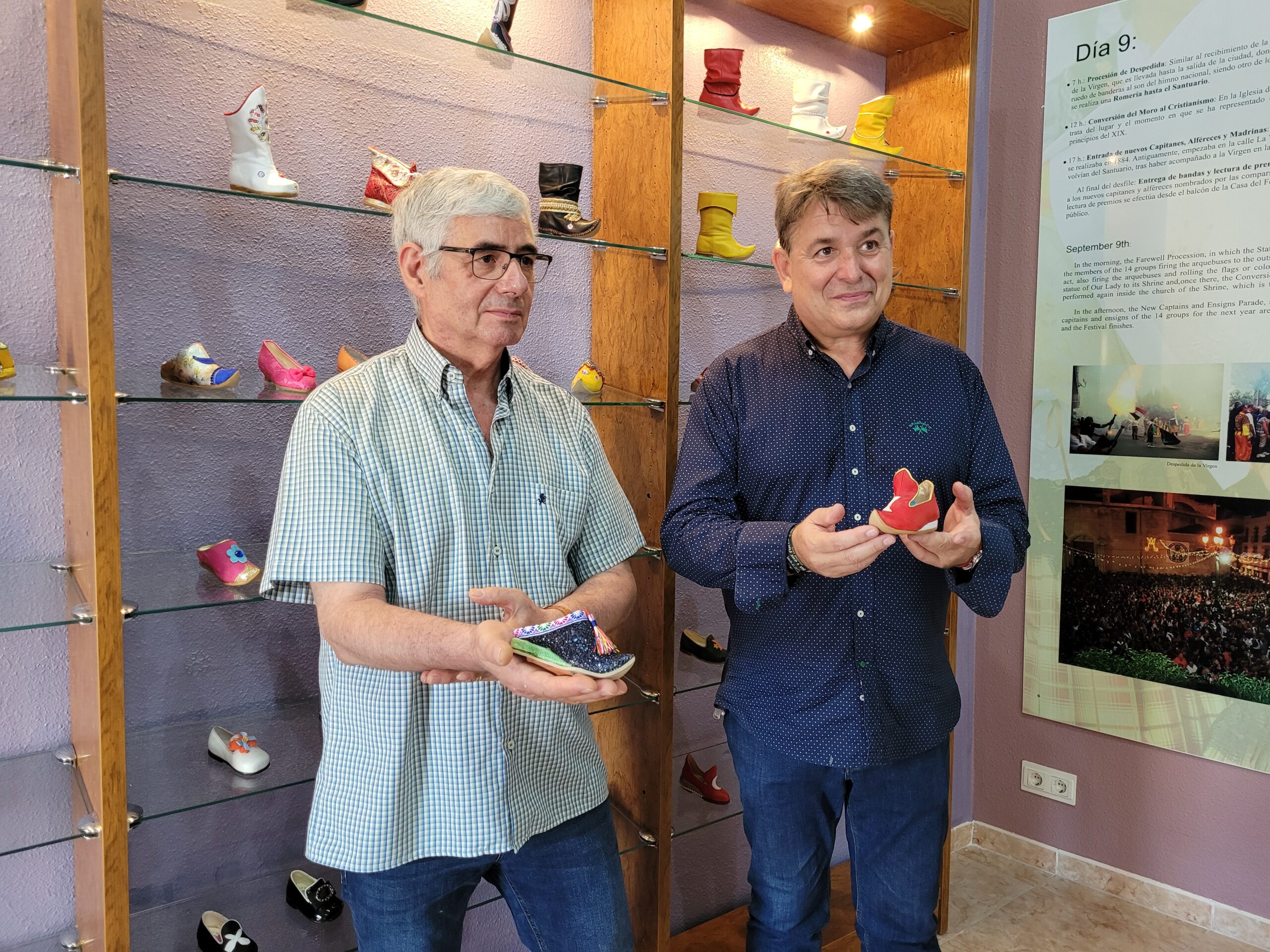 El Museo Festero integra una exposición de calzado infantil