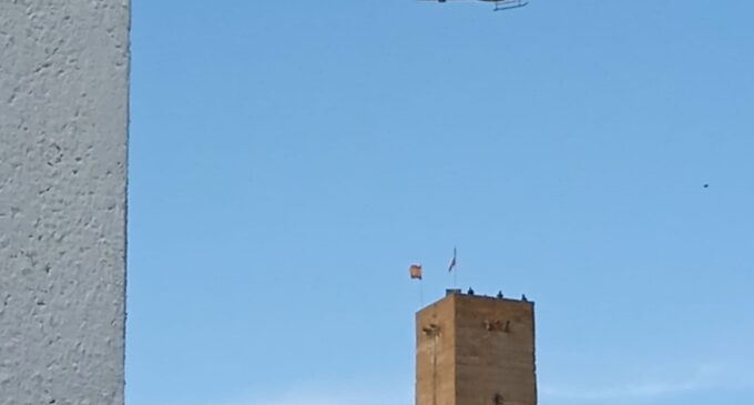 Rescatan en helicóptero desde el castillo de Biar a un varón con problema cardíacos