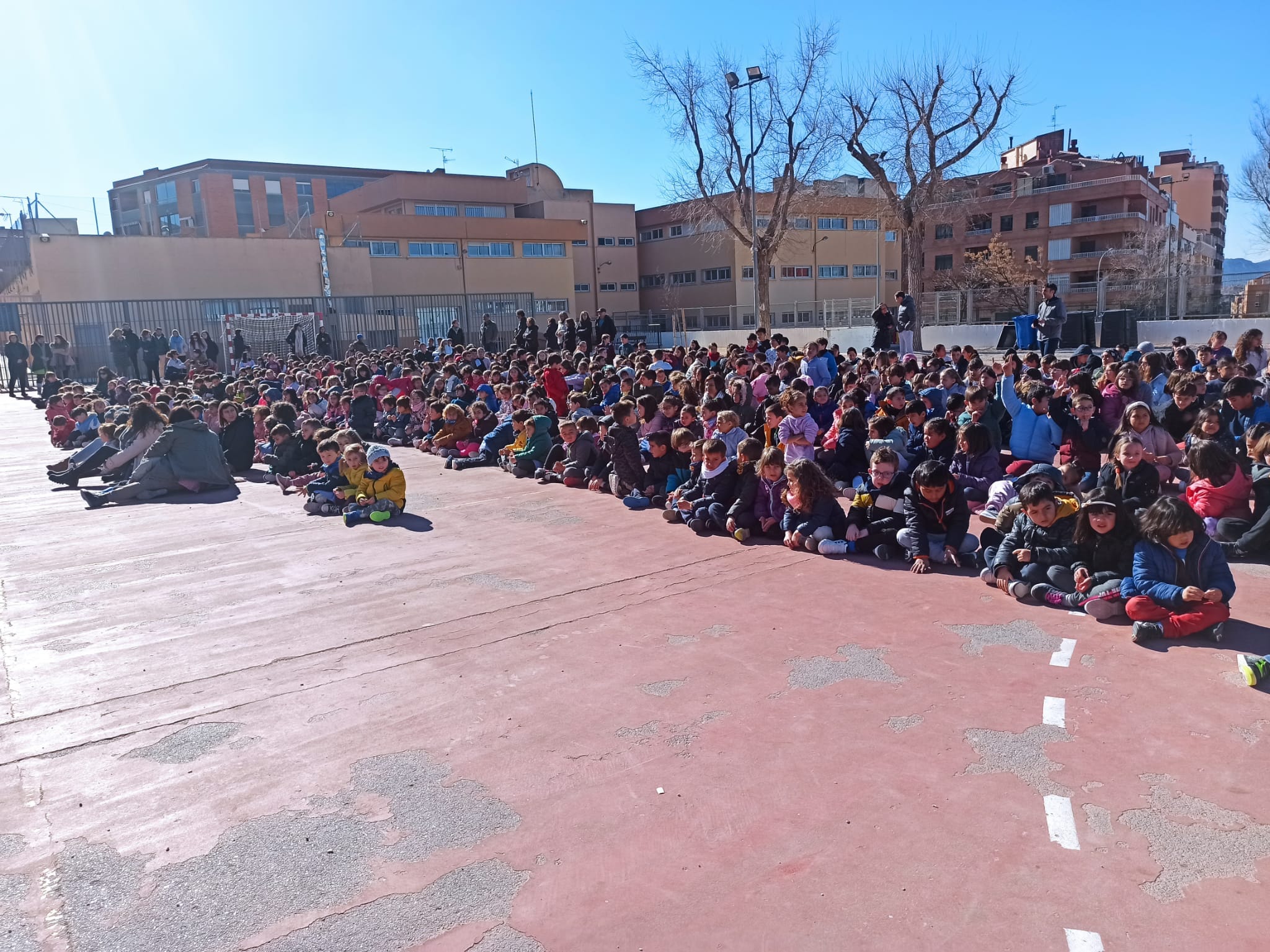 Los centros educativos de Villena retomaron la celebración del Día de la Paz