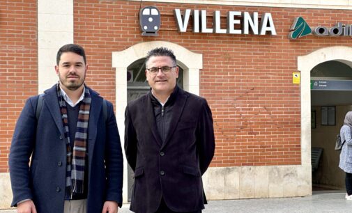 Salguero pide que el Gobierno realice las gestiones necesarias para que Villena tenga parada de AVE de bajo coste