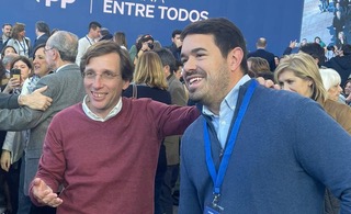 Almeida y Ayuso, junto a Salguero: “Madrid le debe mucho a Villena por Chapí y Navarro Santafé”