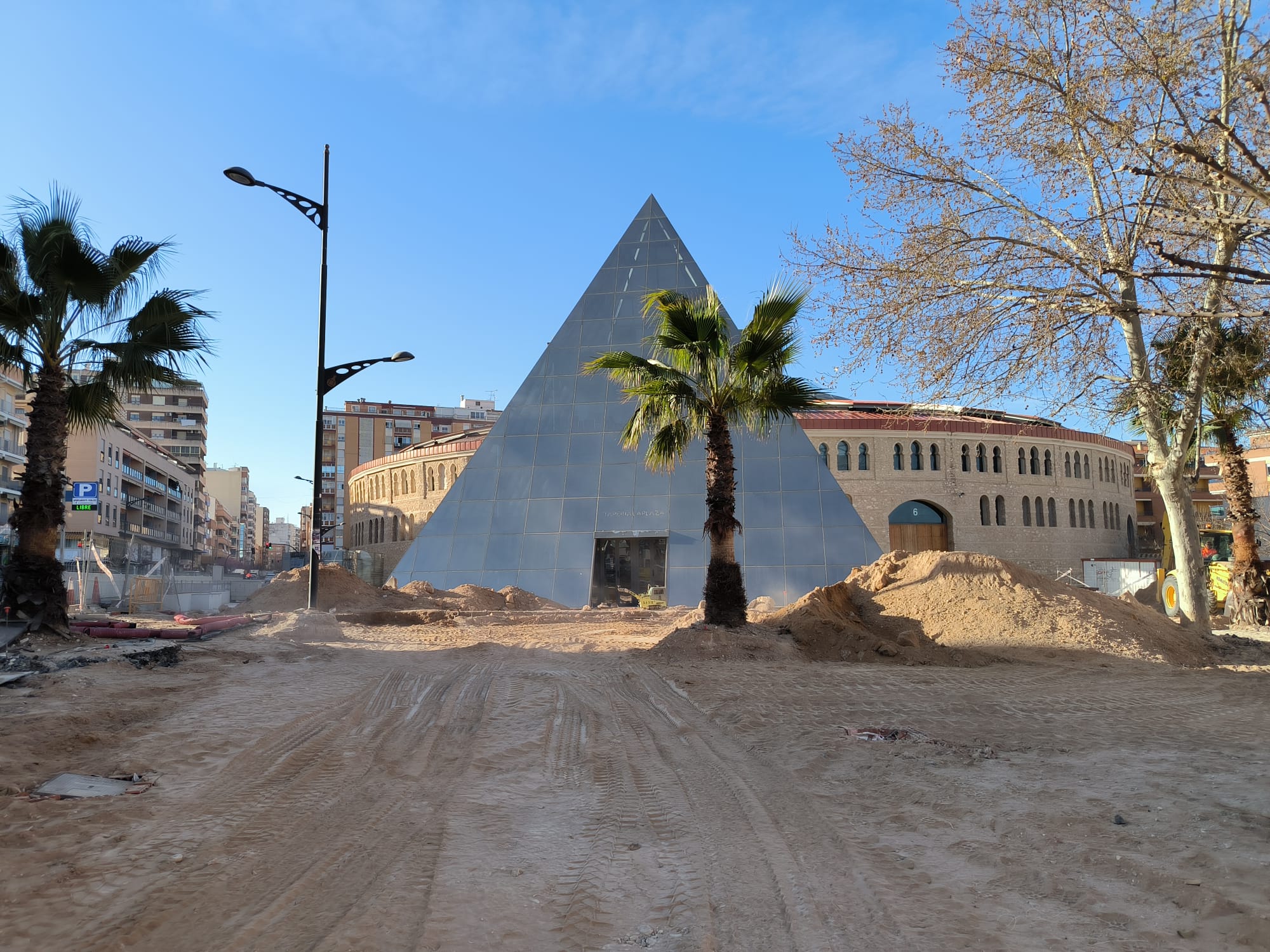 El Ayuntamiento acomete la reforma del parque de la Pirámide para subsanar los problemas de humedades y riesgos eléctricos